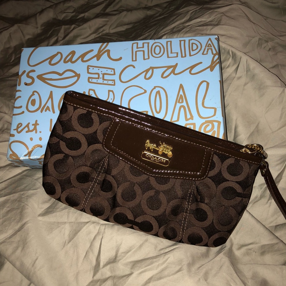 Coach Madison Large Op Art Mahogany Wristlet